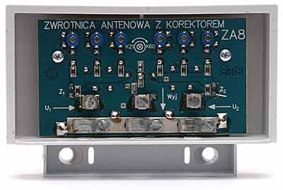 Zwrotnica antenowa ZA 8 z korektorem 2x3 pułapki kanałowe
